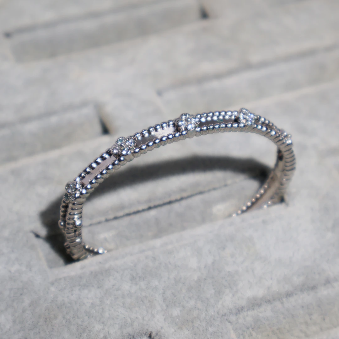 【梵璇珠宝】18K金钻石万花筒手镯K白