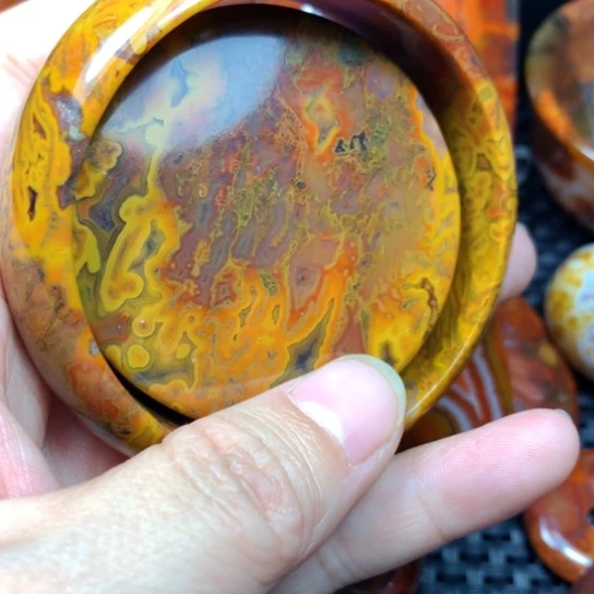 奇***梦玛瑙/玉髓未镶嵌颈饰