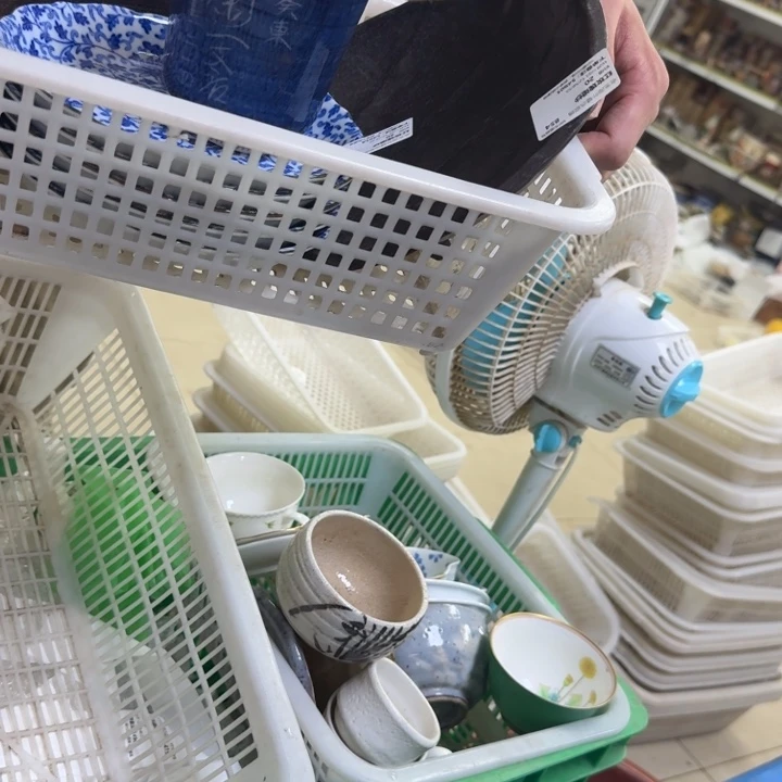 瓷片红***纱开播啦…开播啦！