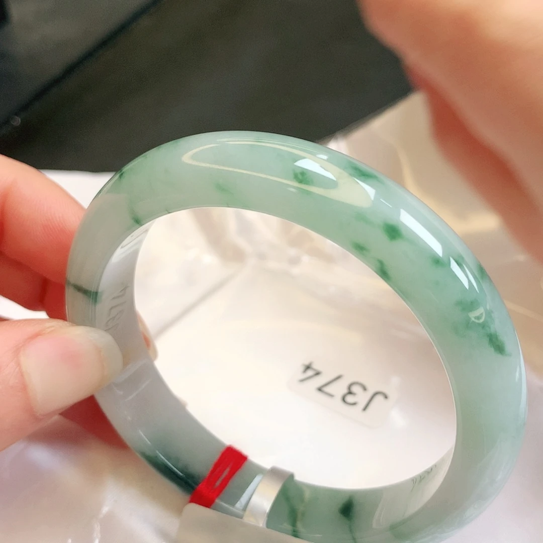 【闪购商品】翡翠手镯未镶嵌缅甸天然a货翡翠