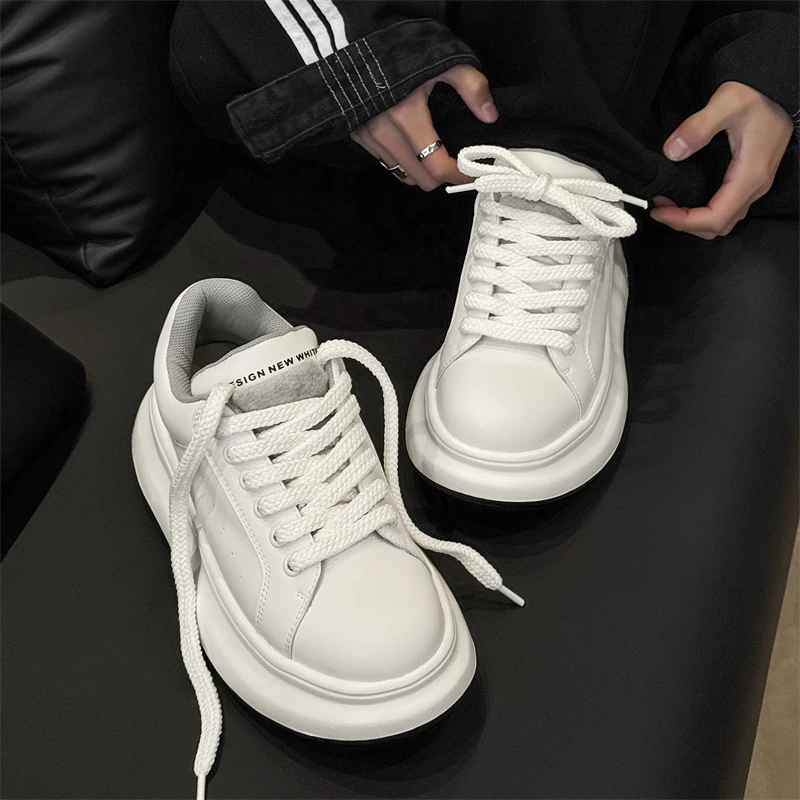 2025春夏季潮流时尚简约男士小白鞋舒适厚底情侣款百搭运动休闲鞋