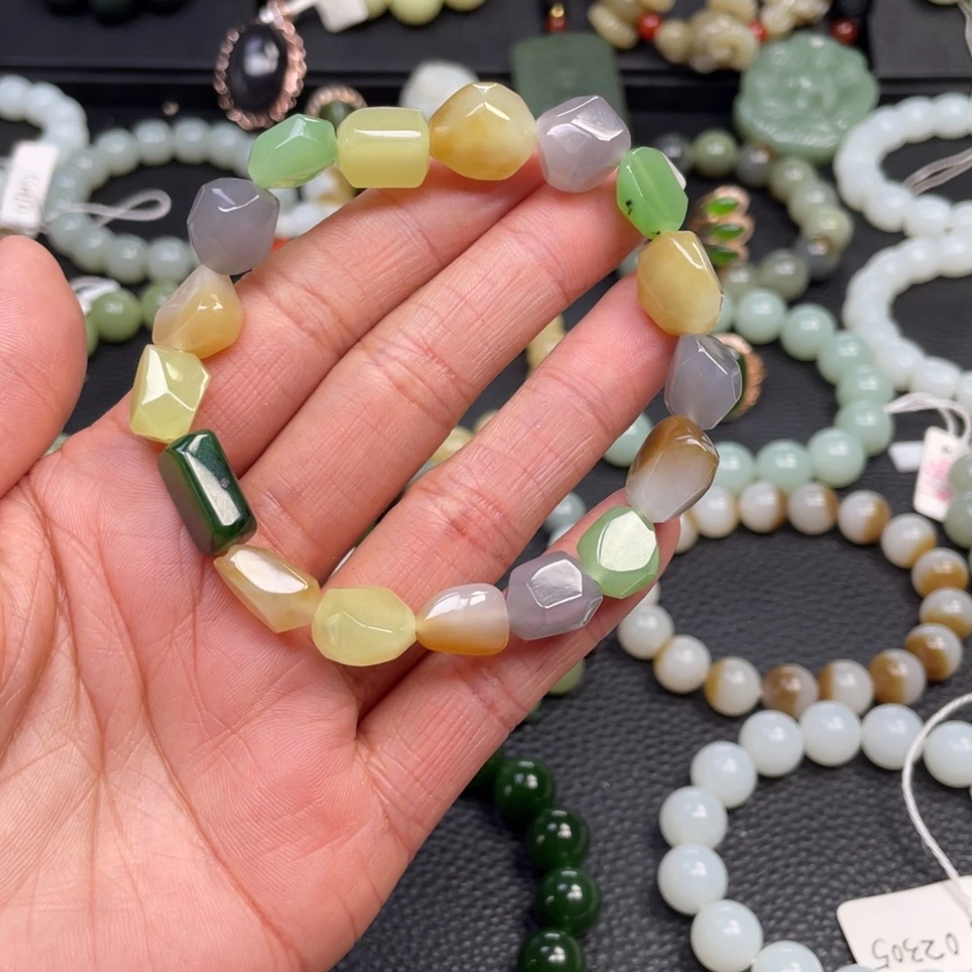 和田玉未镶嵌手链