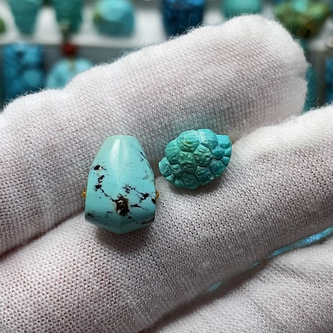 绿松石未镶嵌天然原矿 地大质检 抖音基地 顺丰发货多*意