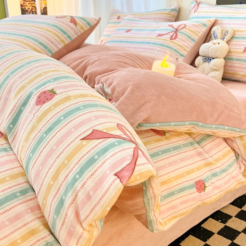 2025秋冬新款活性牛奶绒印花四件套