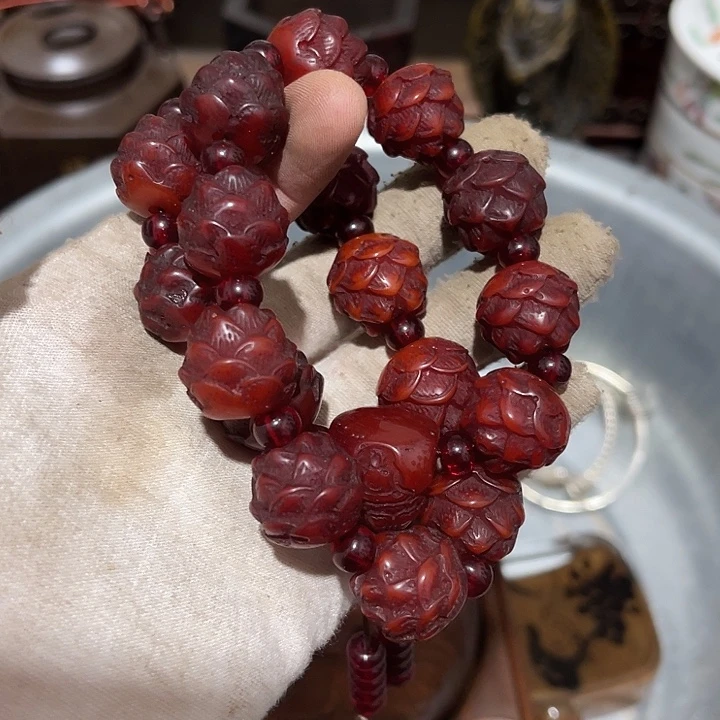 潇***洒陶我也不知道我在想什么