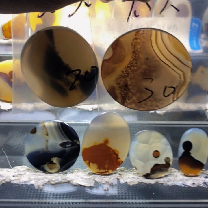 合金玛瑙/玉髓珠宝奇石太*105