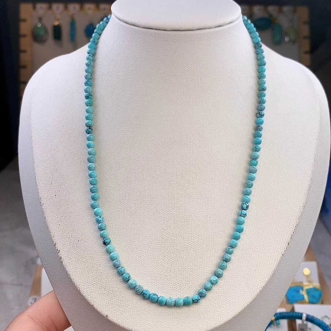 绿松石未镶嵌颈饰