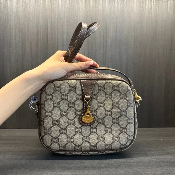 95新 GUCCI/古驰 兔兔奢G/古驰斜挎包/30004