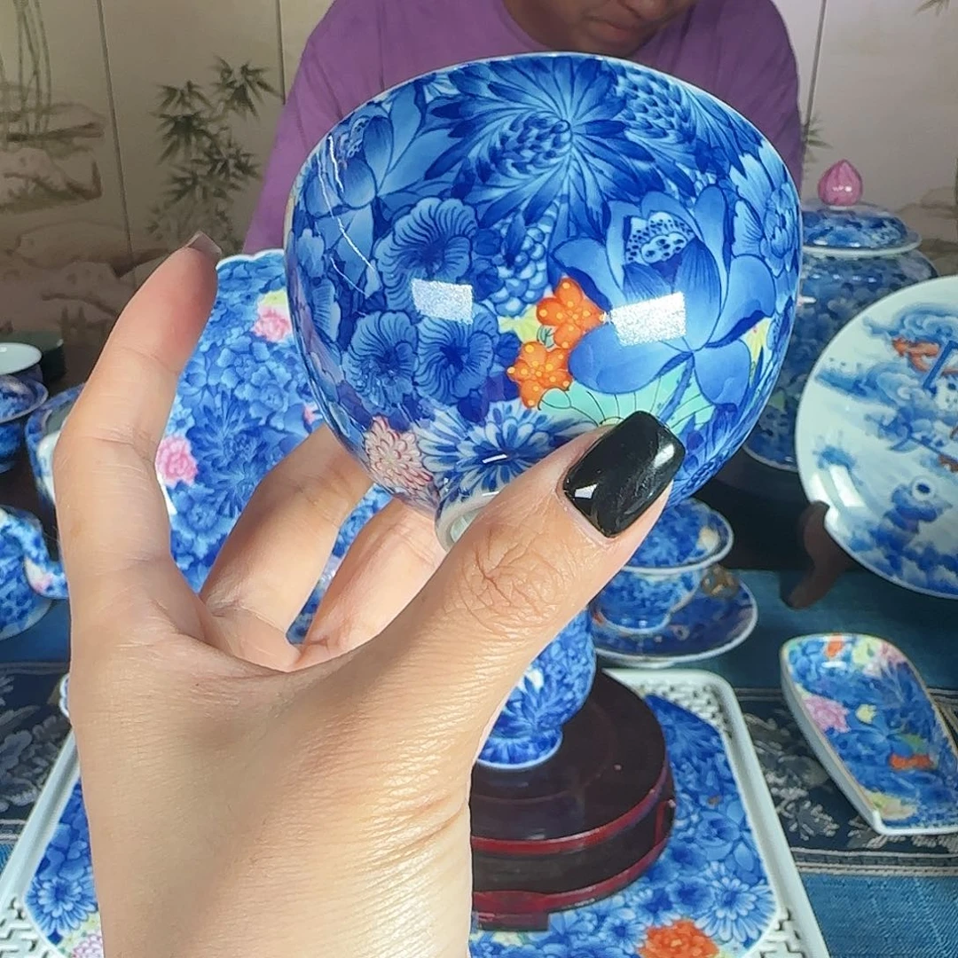 沈*预售7到10天愿意更改时间。