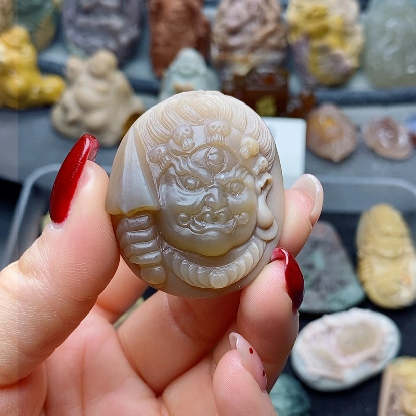 【闪购商品】定制石英质玉吊坠未镶嵌