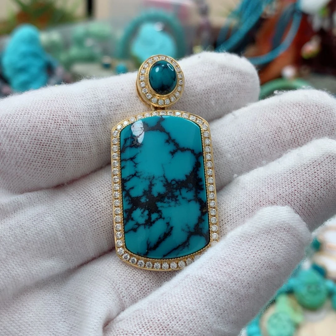 绿松石珠宝奇石18K金镶嵌