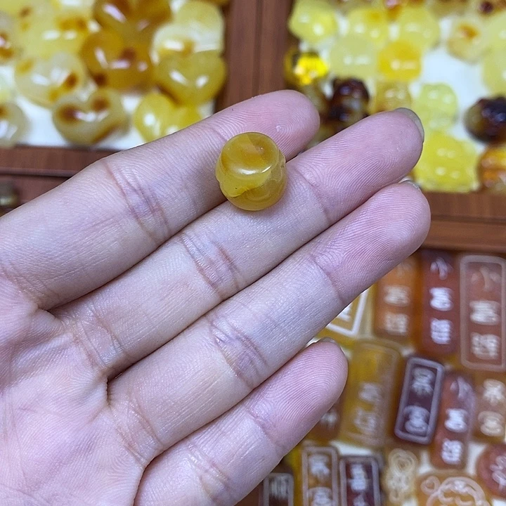 吊坠橄榄核蜂蜜罐105