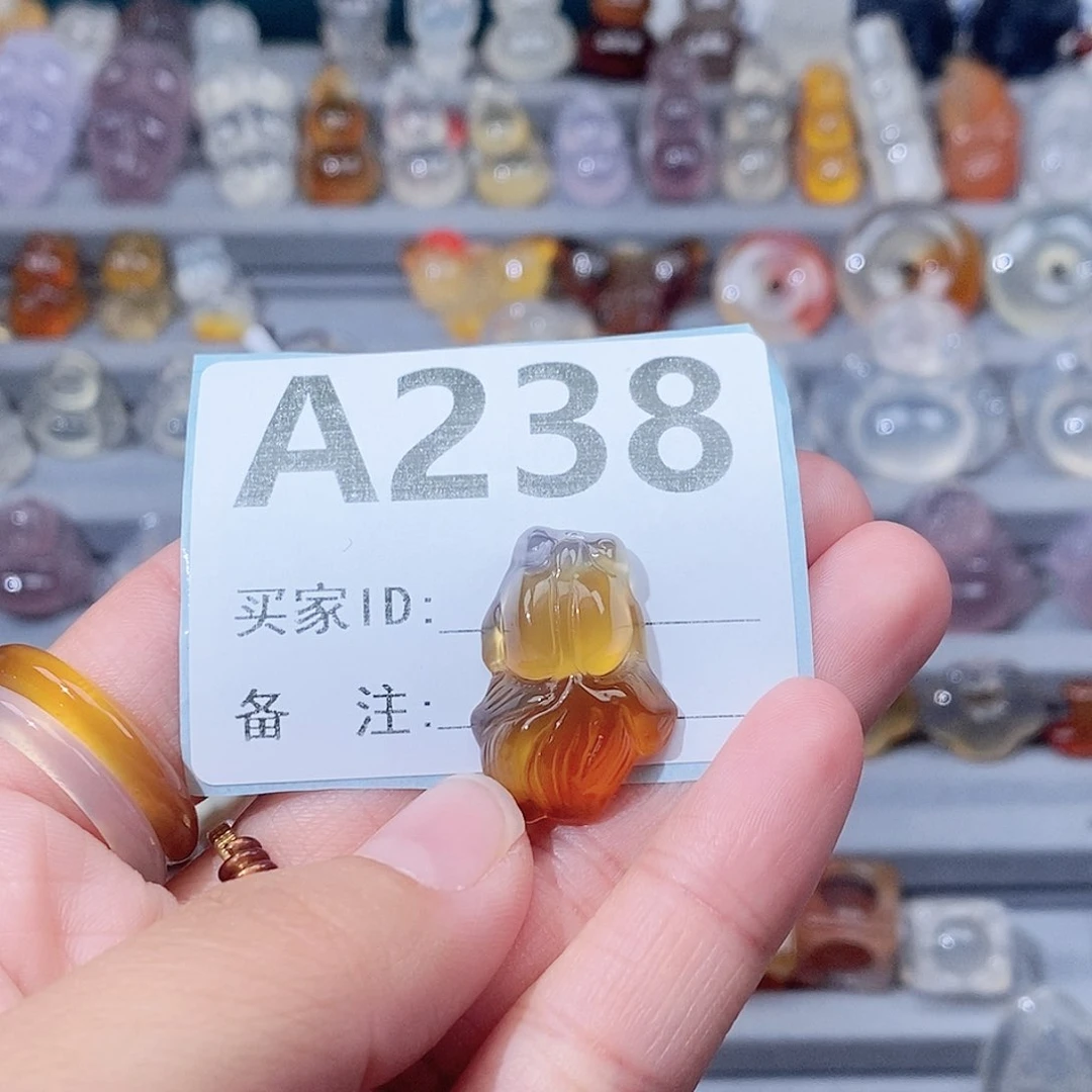 未镶嵌吊坠玛瑙/玉髓?**?