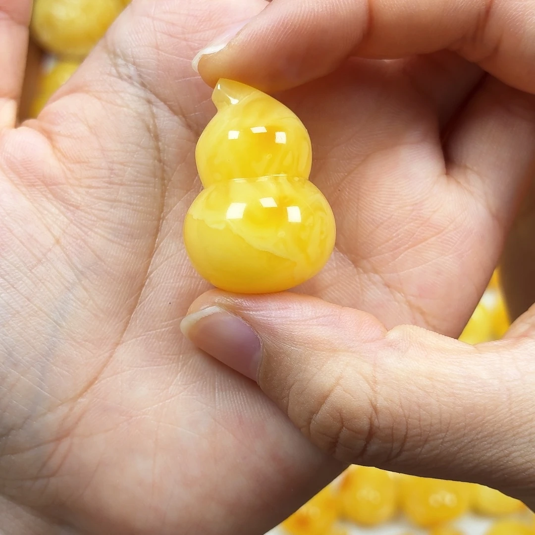 蜜蜡未镶嵌颈饰焦皮浓蜡妖花葫芦