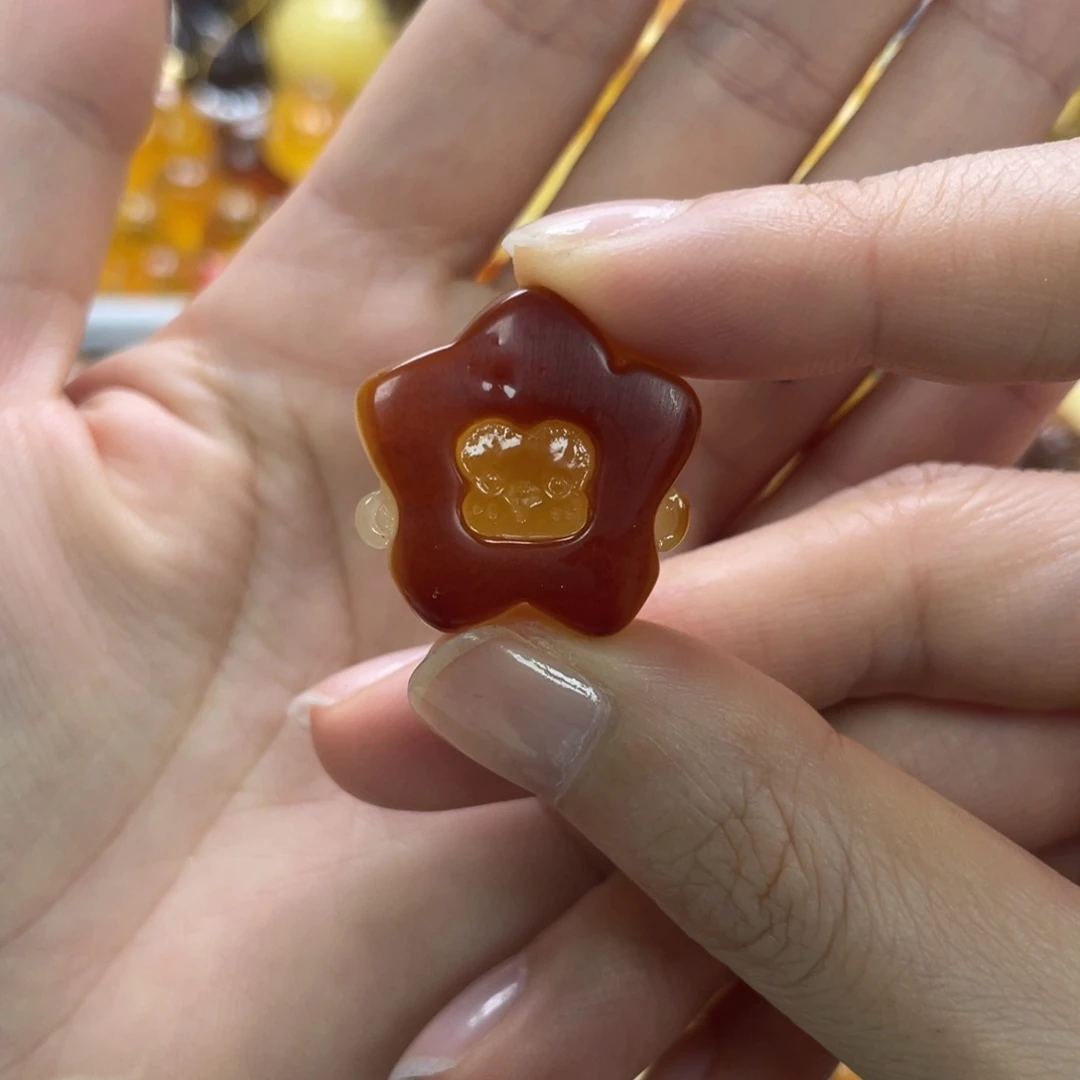 琥珀未镶嵌裸石天然琥珀