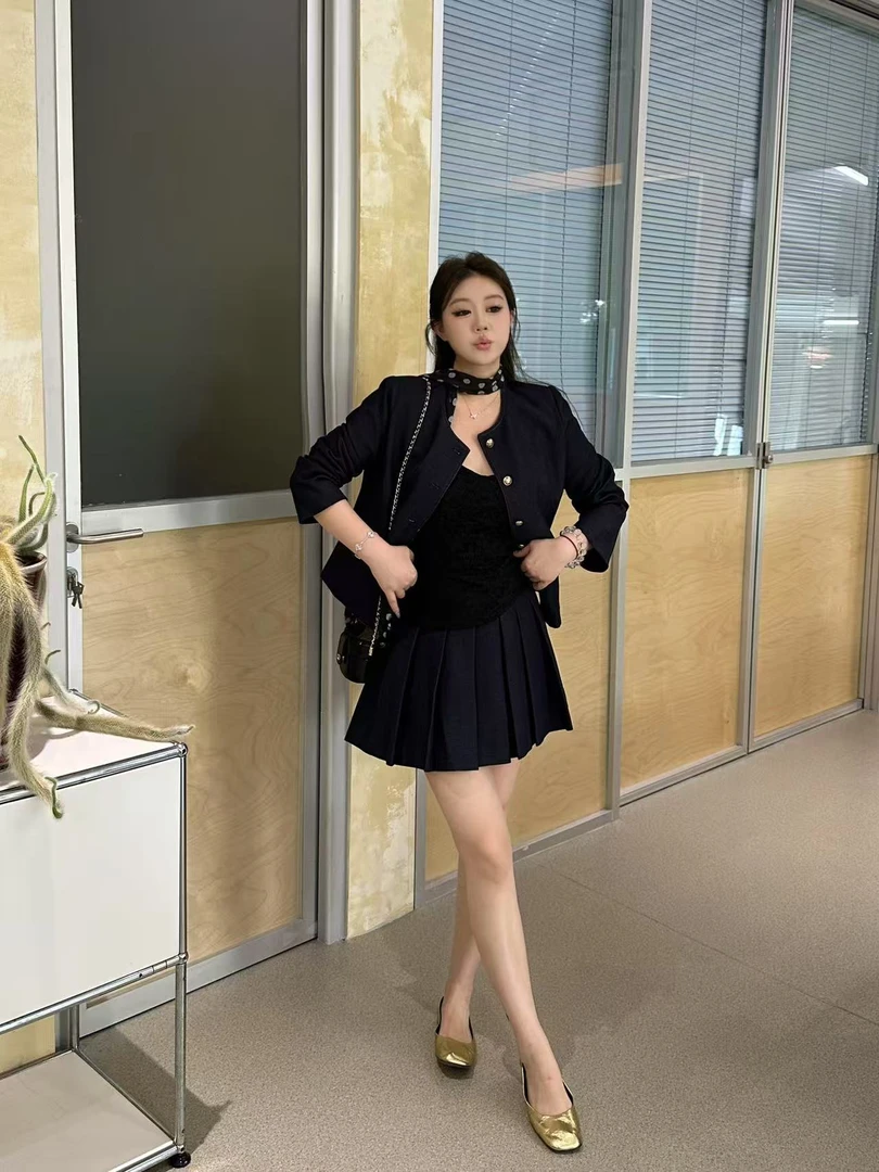 琪琪怪怪大码女装【秀场灵感】时尚洋气外套带丝巾+半身裙T17560QTQ