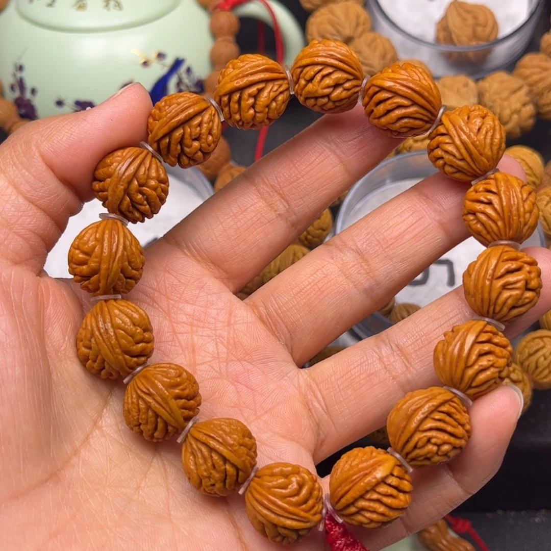 桃核吊坠龙纹桃核