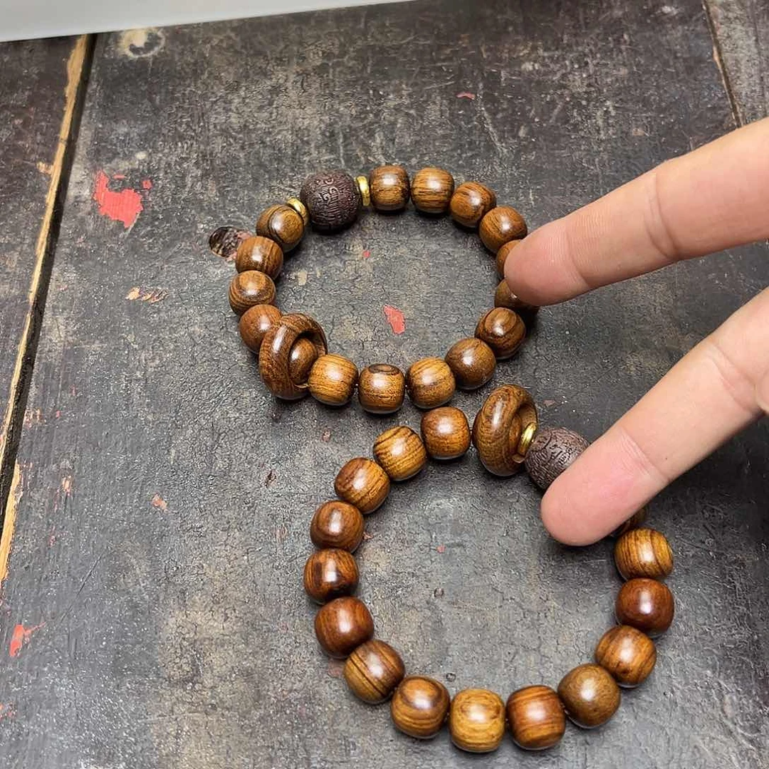 大叶紫檀（黑酸枝木类）