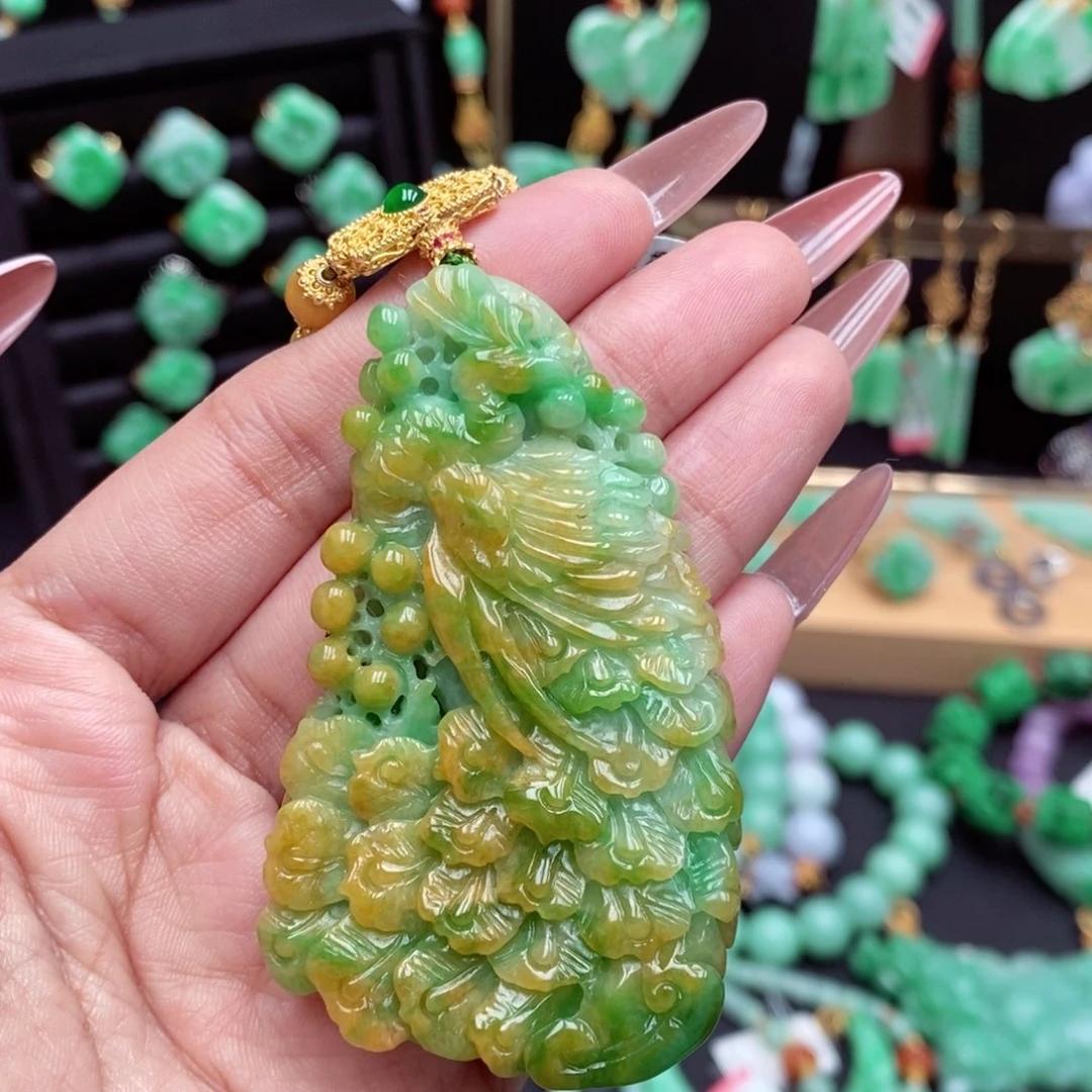 翡翠未镶嵌颈饰翡翠吊坠