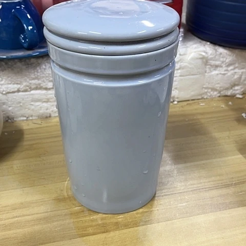 微瑕，不能明火，口径12，高度18密封罐