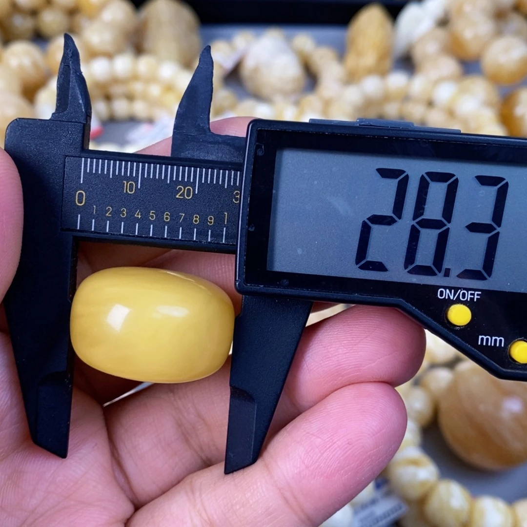 蜜蜡未镶嵌珠宝奇石10g