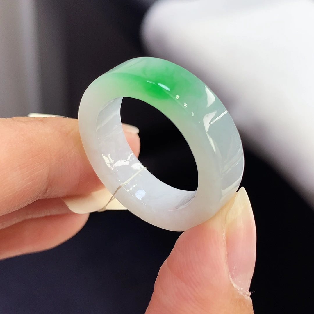 翡翠未镶嵌戒指20号