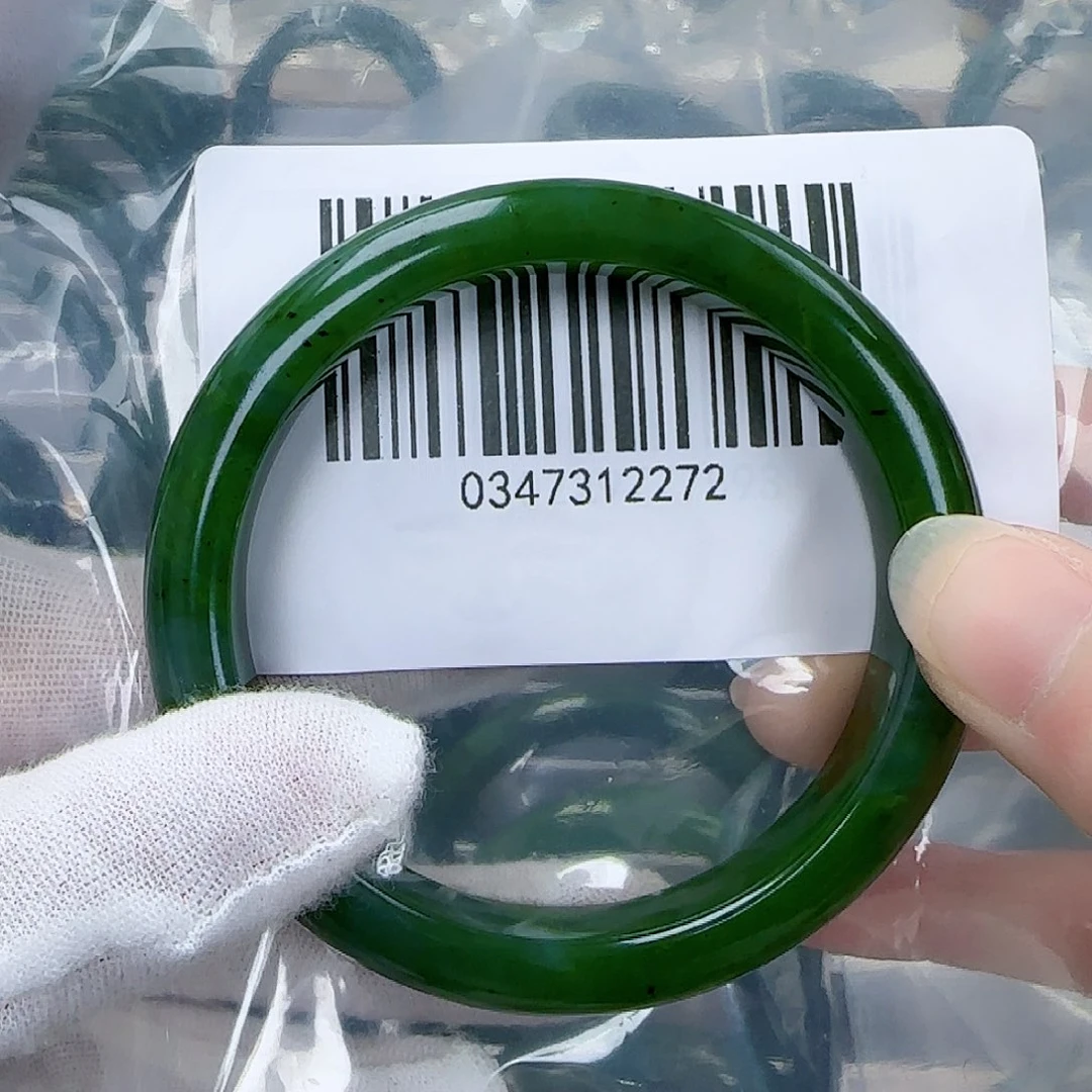 和田玉（碧玉）手镯未镶嵌57包容