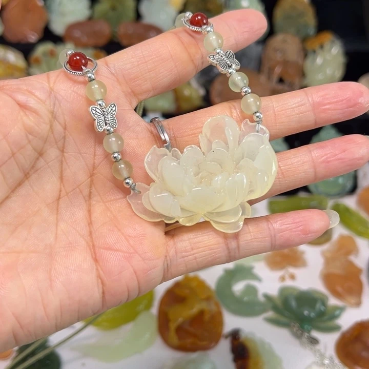 蛇纹石玉未镶嵌吊坠(赠链)