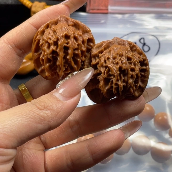 吊坠猴头核桃核桃
