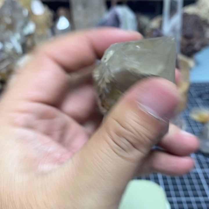 水晶水晶柱未镶嵌