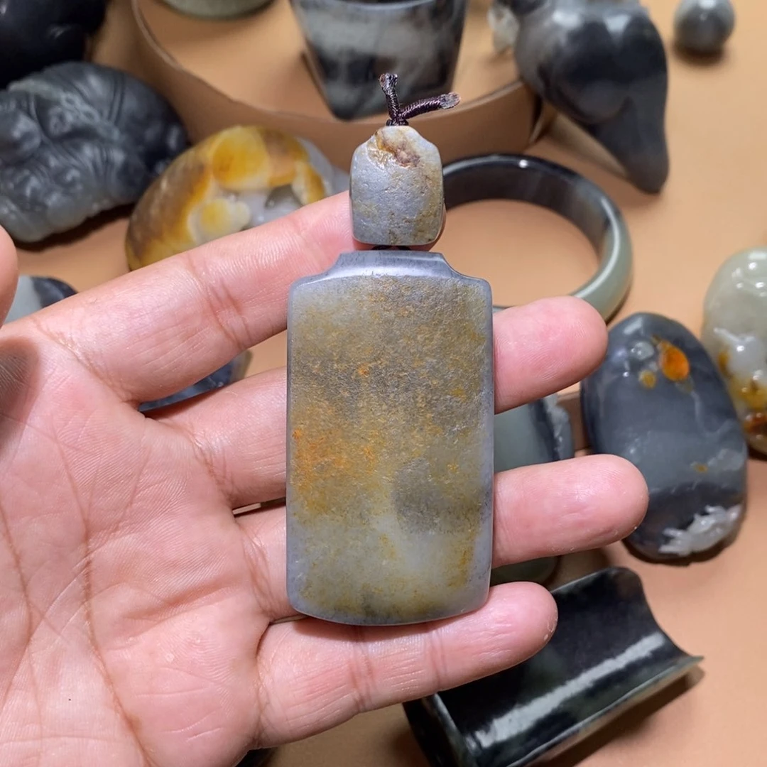 未镶嵌和田玉挂件