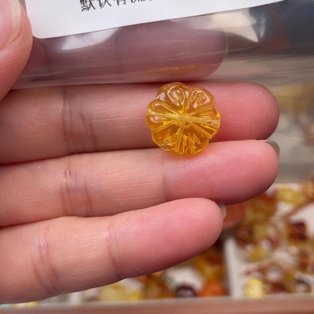 琥珀未镶嵌裸石9，