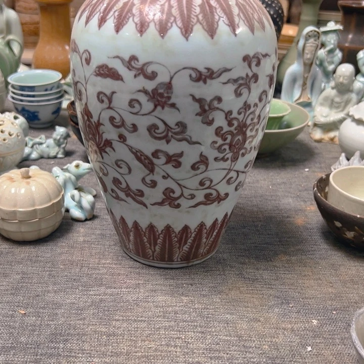 盖碗啦****啦釉里红瓶完整不包邮