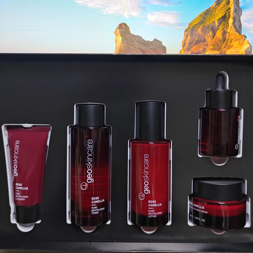 纽西之谜菁纯焕颜护肤套盒