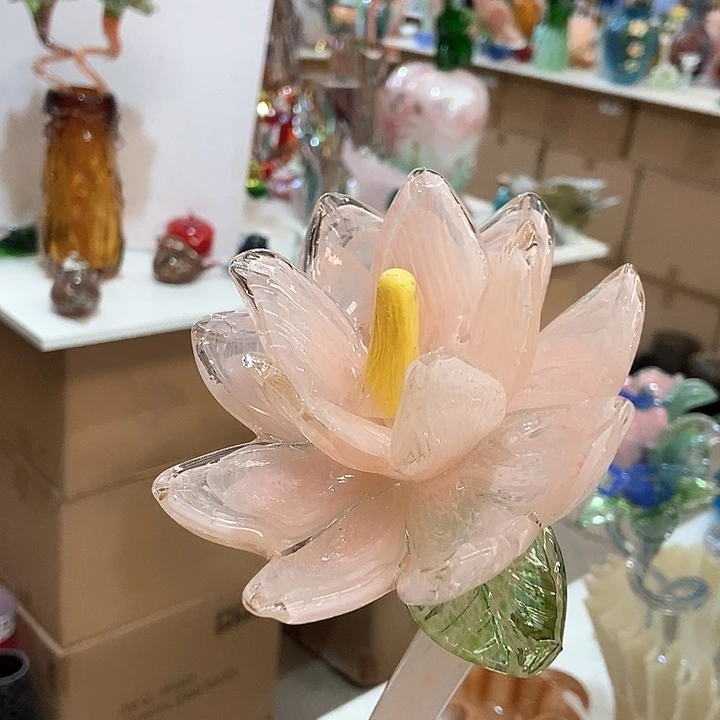 琉璃花瓶高45厘米宽12