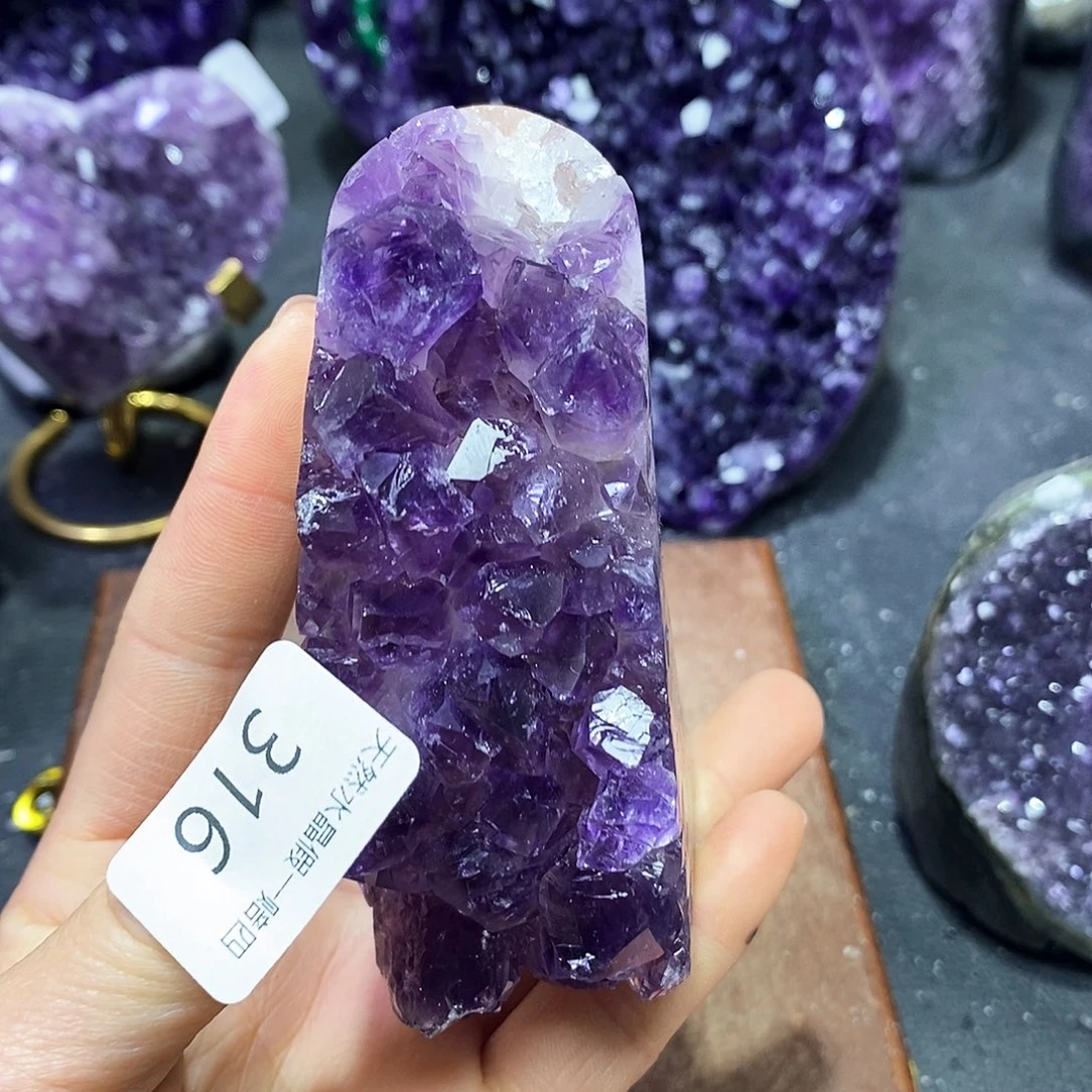 水晶大型摆件（非配饰）未镶嵌