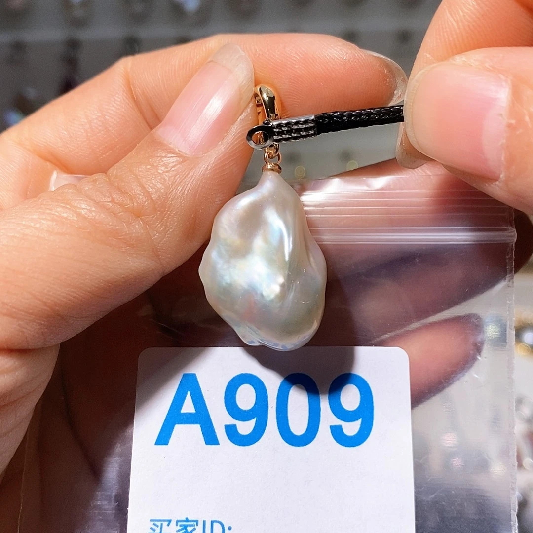 颈饰淡水珍珠未镶嵌