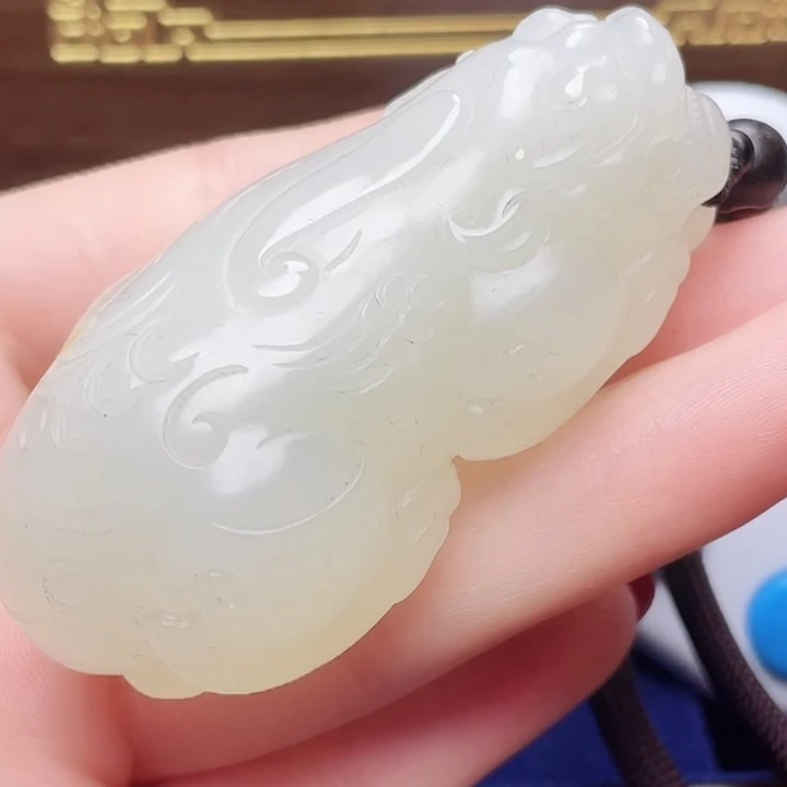 和田玉玉石挂件T0104拍一发一