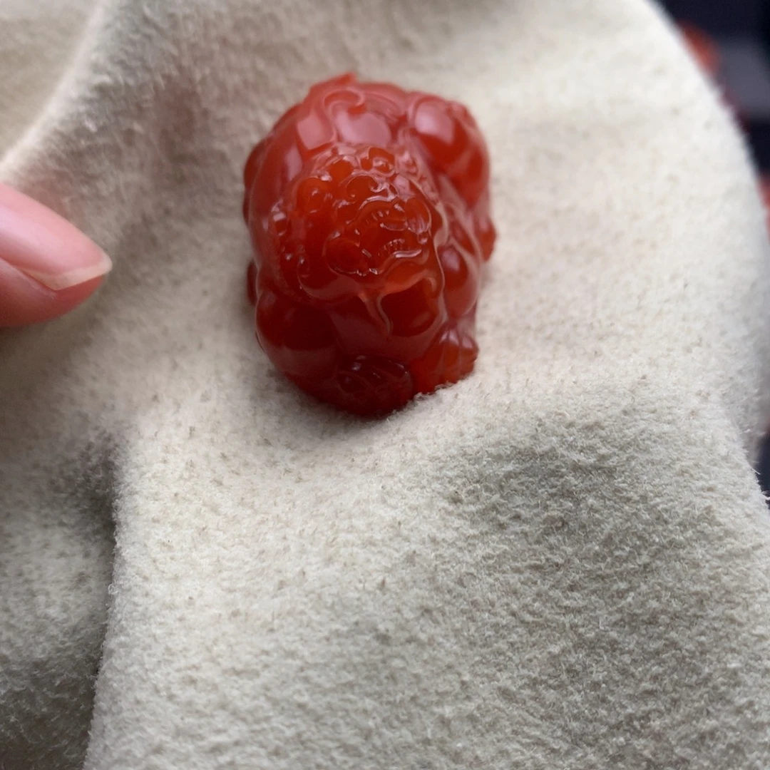 南红玛瑙未镶嵌保山天然原矿南红貔貅吊坠