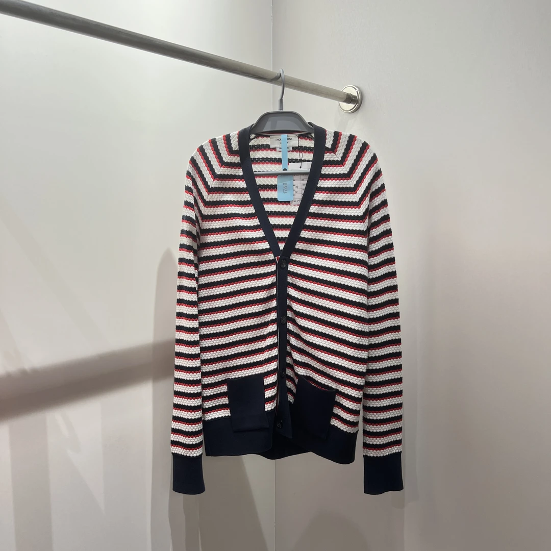 99新 THOMBROWNE wdf74 条纹开衫外套 3码