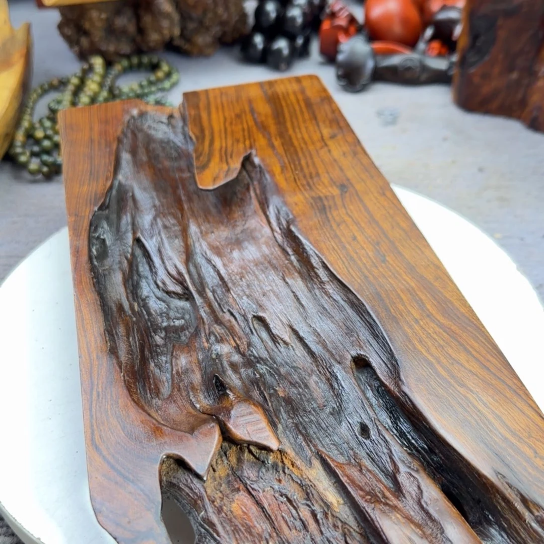 大果紫檀（缅甸花梨）年**为