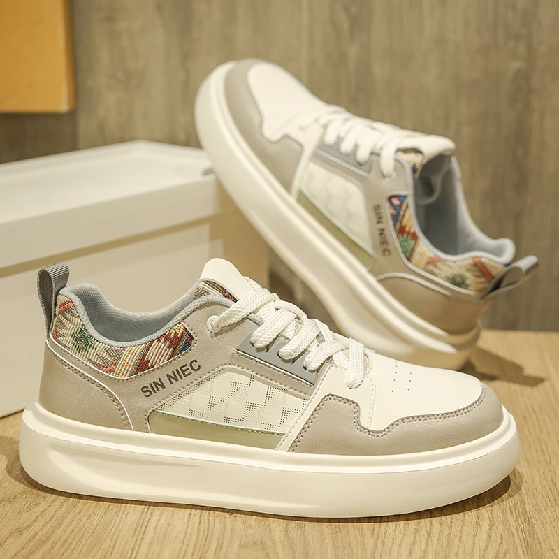 板鞋男青少年男款春季透气男鞋低帮夏季轻便厚底学生百搭平板鞋子