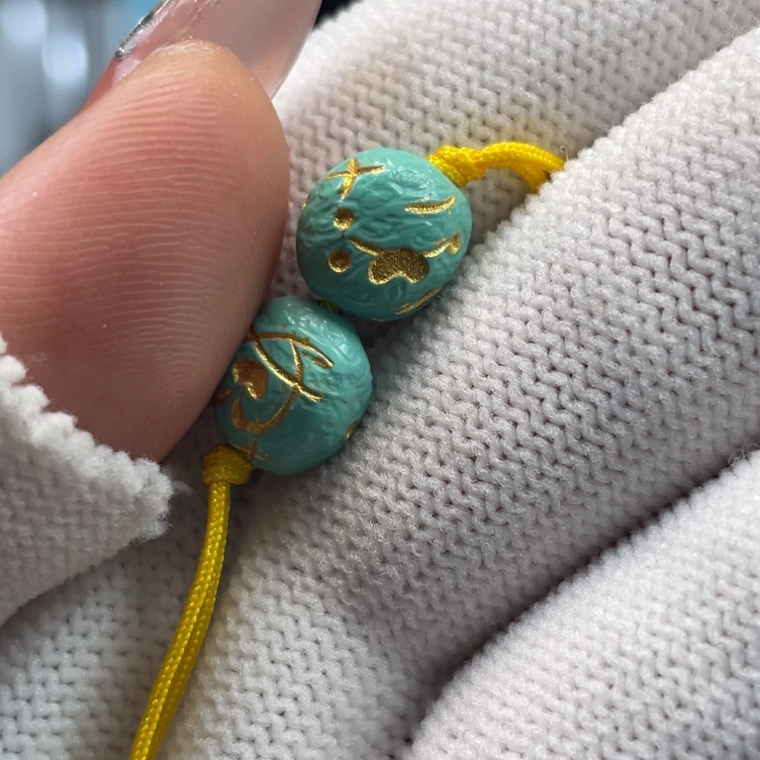 绿松石未镶嵌挂件