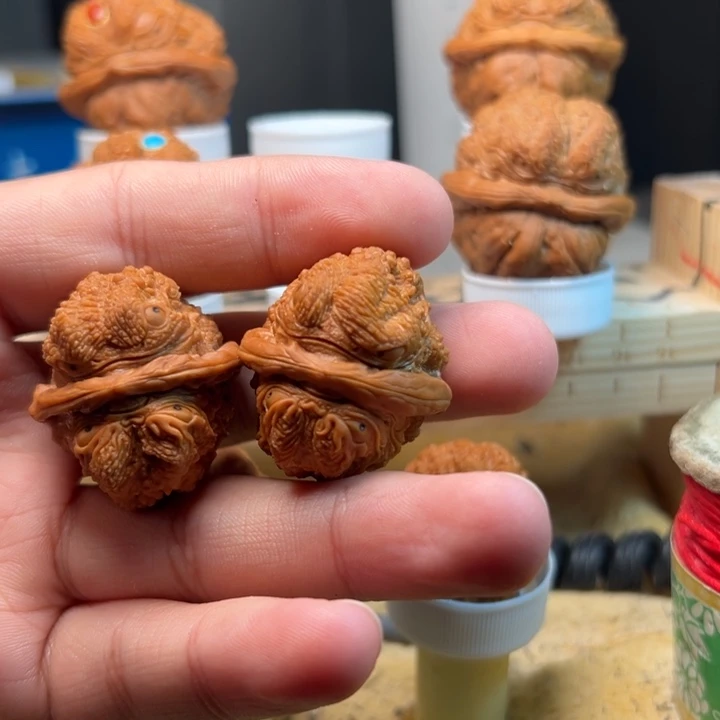 空***白手串/手链核桃核桃金蟾金蟾金蟾