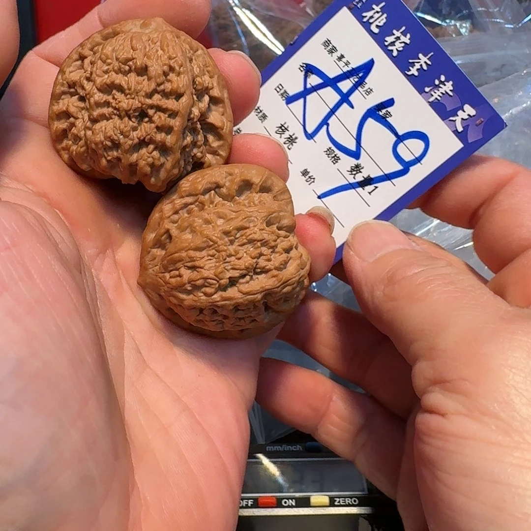 8***菲文玩核桃把件哈哈哈