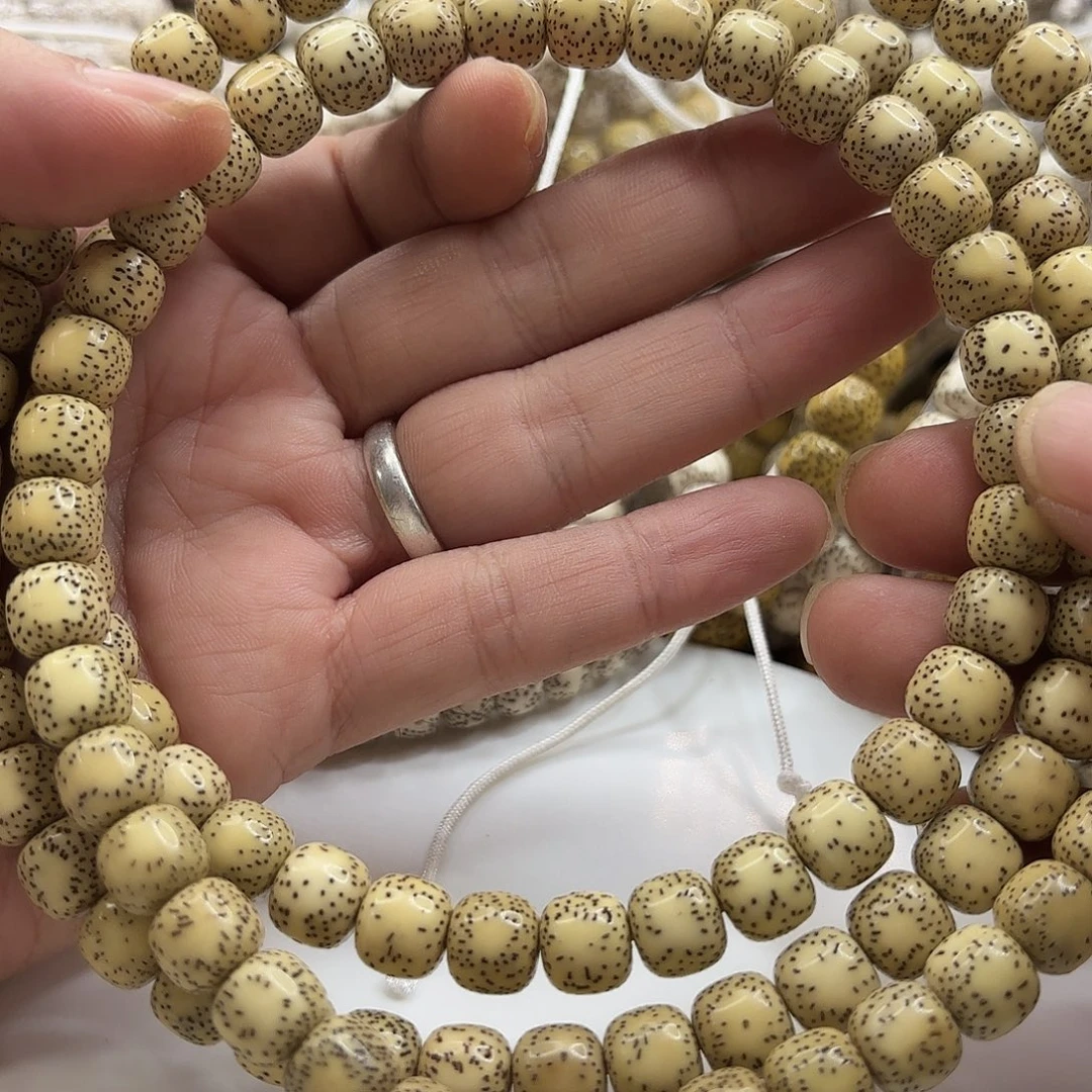 東***瞳吊坠星月菩提10侧大留白暴力黄