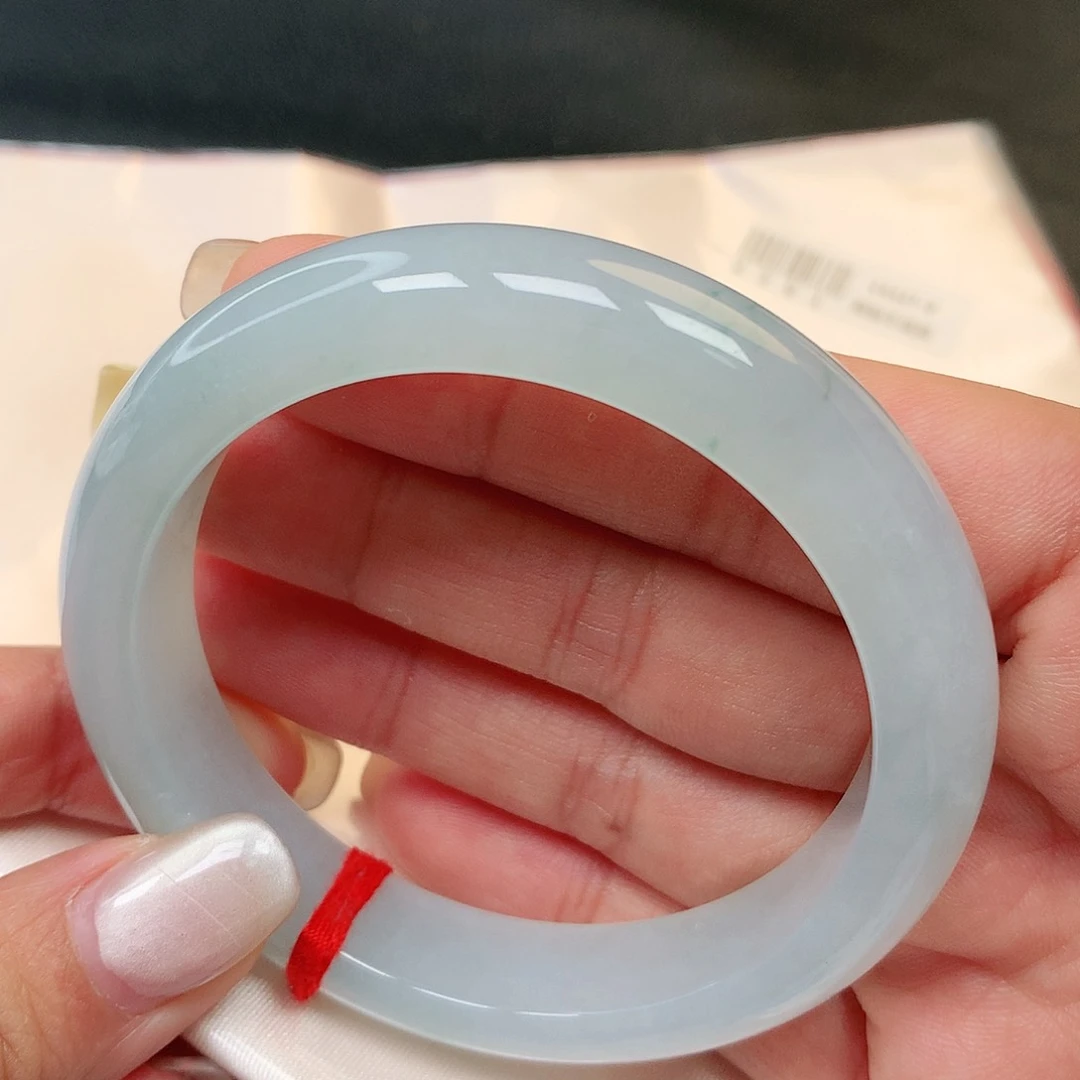 翡翠手镯未镶嵌翡翠手镯225号