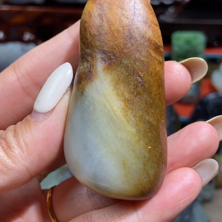 和田玉未镶嵌颈饰吉**意