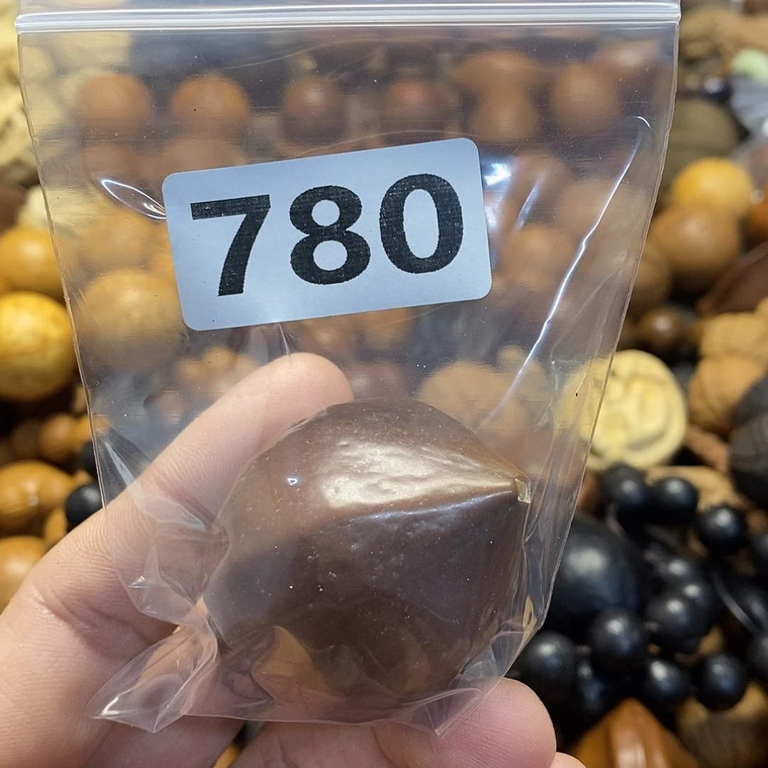 吊坠橄榄核A****0文化交流