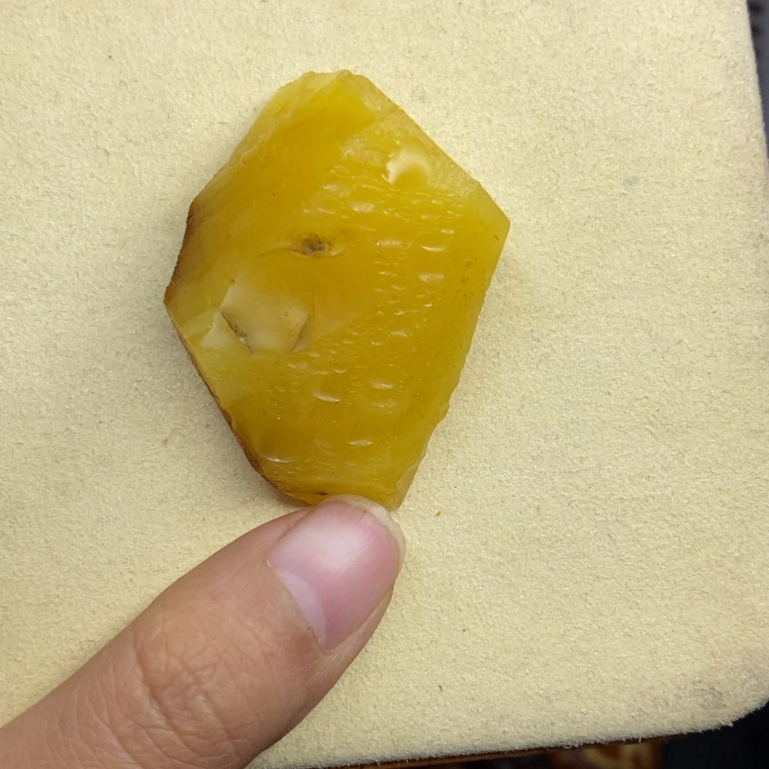 未镶嵌定制蜜蜡梨